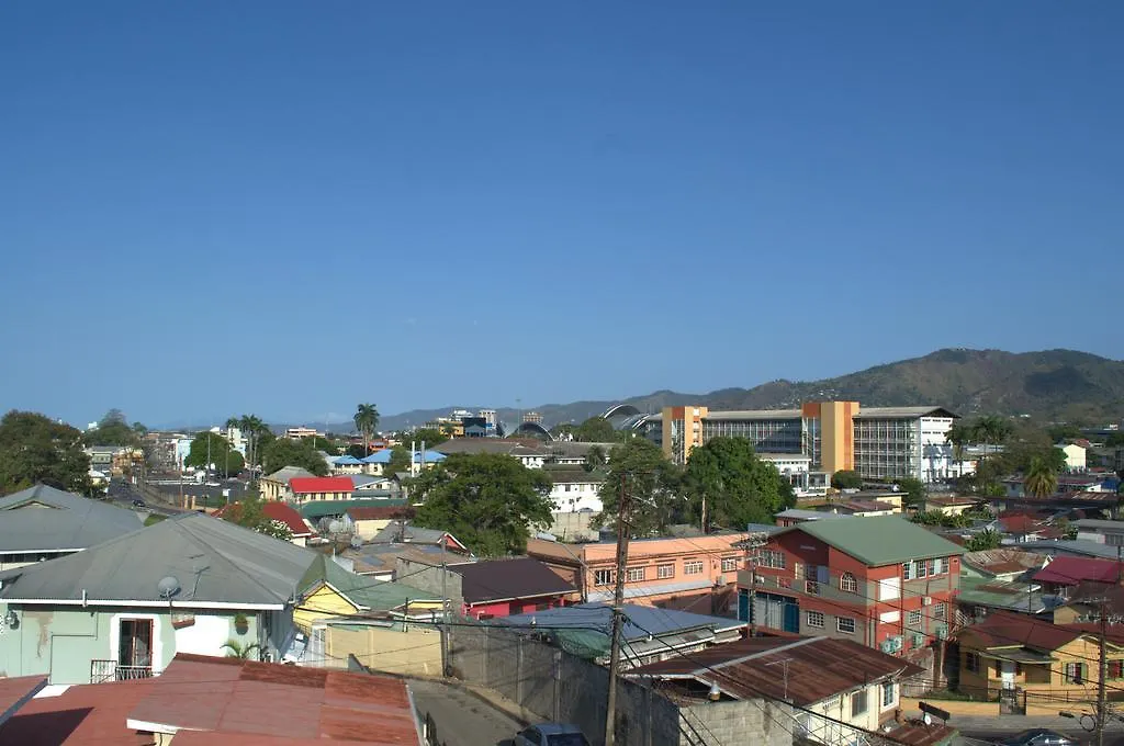 Port Lodge Port of Spain Trinité-et-Tobago