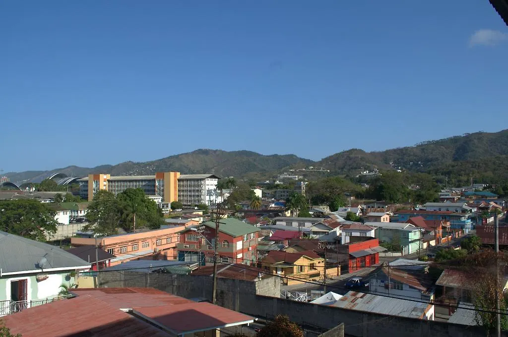 Penzion Port Lodge Port of Spain